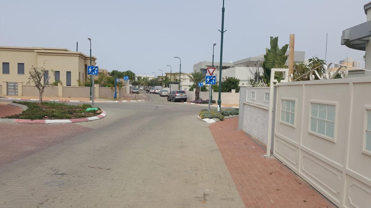 Regina'S Place Or Akiva Luaran gambar